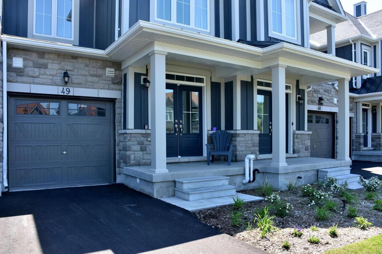New Blue Mountain Village Snowbridge Executive Townhome Sleeps 10 With Outdoor Pool And Shuttle Nottawa Extérieur photo